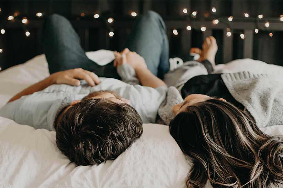 How To Make Bedroom Time More Romantic For You And Your Partner 